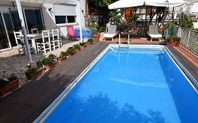 Villa Asia Holiday Home